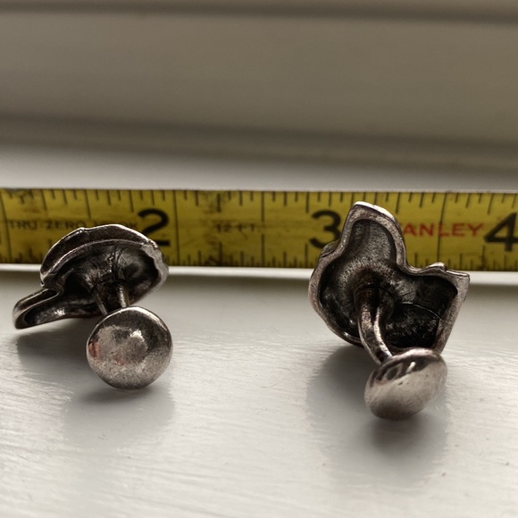 Pair of Silver-tone Pewter-like Spaniel Cufflinks - Picture 6 of 8